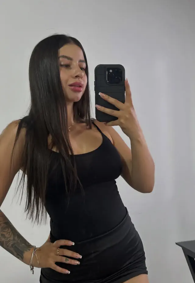 escort-media-918493f5-2699-4bdd-8659-26481d673e60