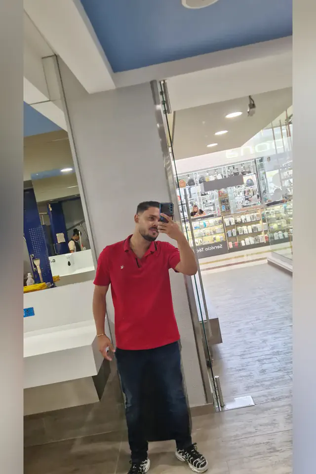 escort-media-91a8d9a8-509f-415f-9a6f-132c47b64788