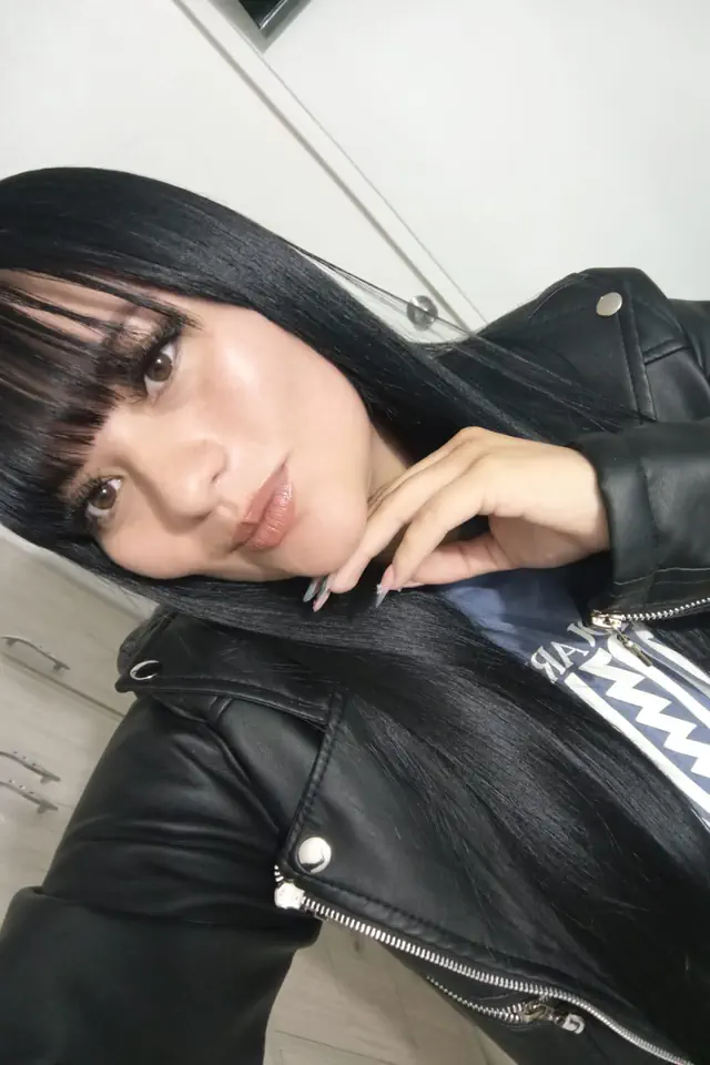 escort-media-91ad438e-fdae-4ae8-bcb5-44dc2940d5f3