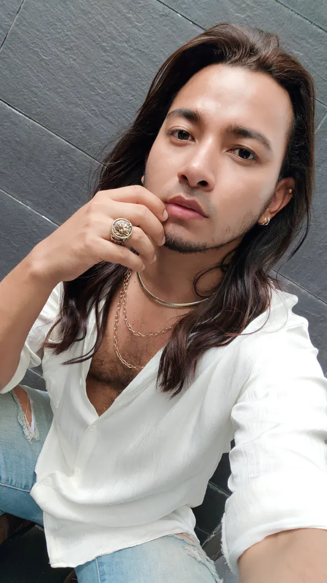 escort-media-920dc65c-9684-4731-a6d9-692d20a0e831