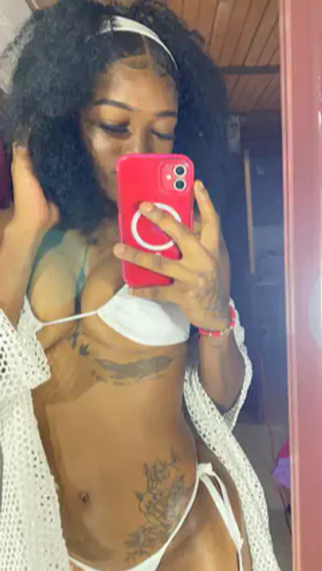 escort-media-92d05da4-641d-4829-8fce-bfa2c5282f57