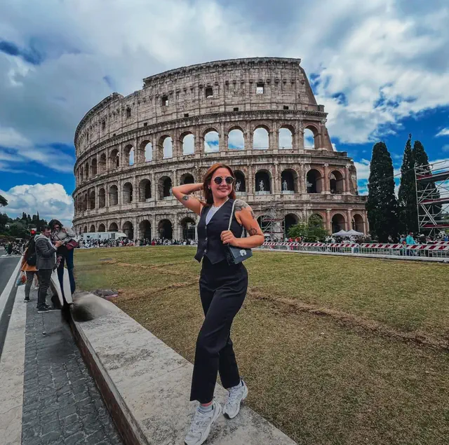 escort-media-92e6ea4b-8fb6-406b-b331-67c709f0ff37