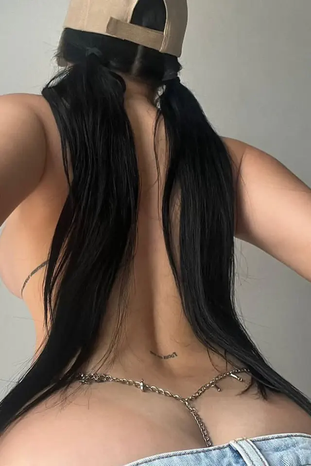 escort-media-92ef4819-8daf-4eea-9e25-8399f6c0a500