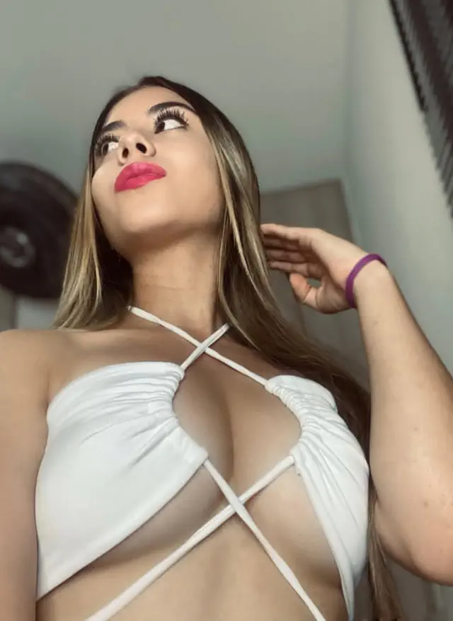 escort-media-93d072fe-bbfe-4071-9ab1-1caaacdba2c0