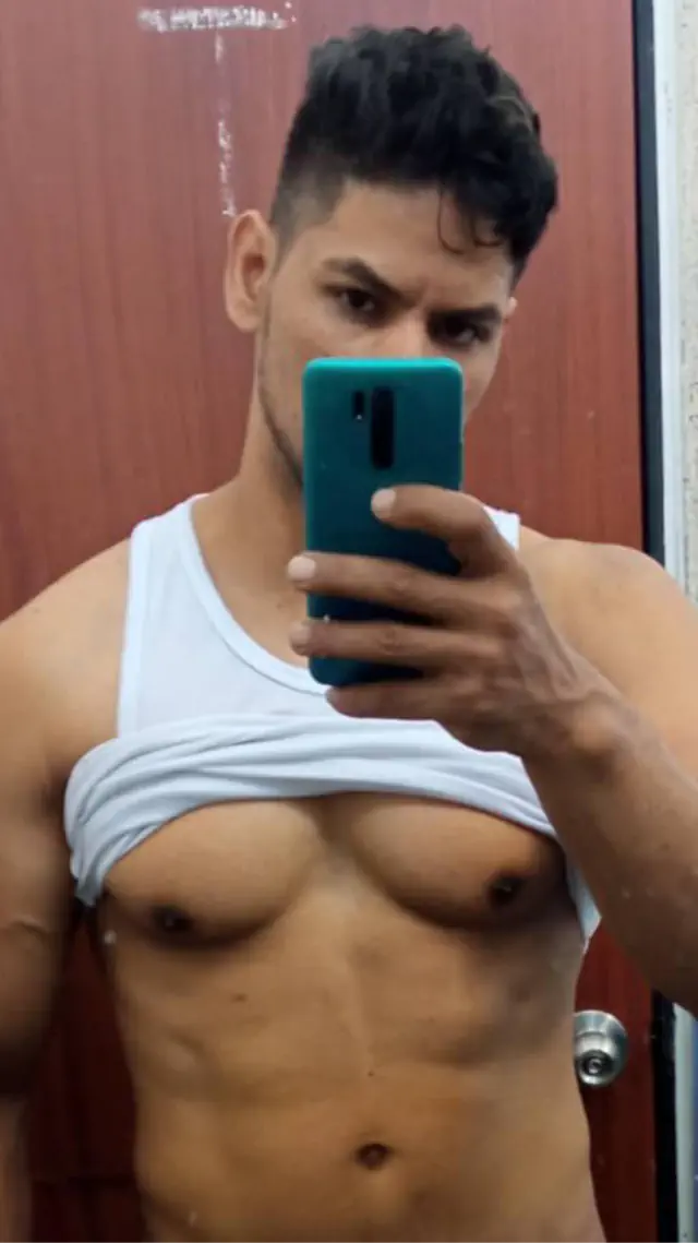 escort-media-942d976b-4916-4624-a5c5-d406db5d5422