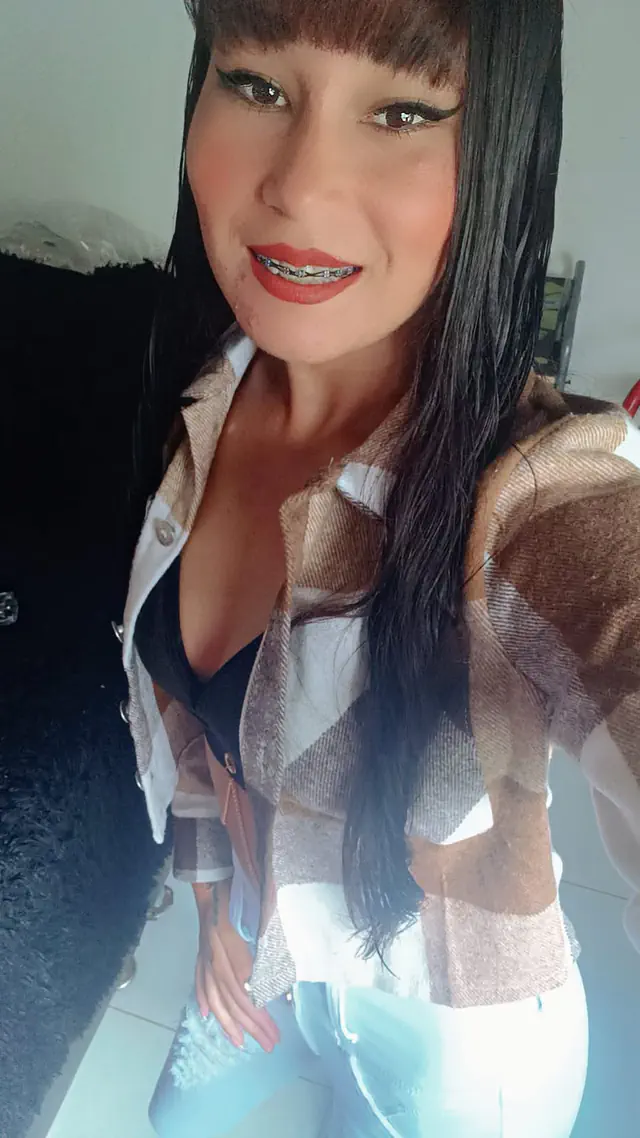 escort-media-94573ca7-3509-4247-b99b-a001c1f3a098