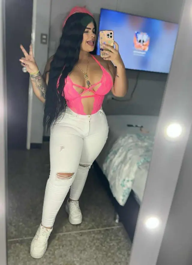 escort-media-94ff0a4f-7b71-4b92-8774-6676386acfa4