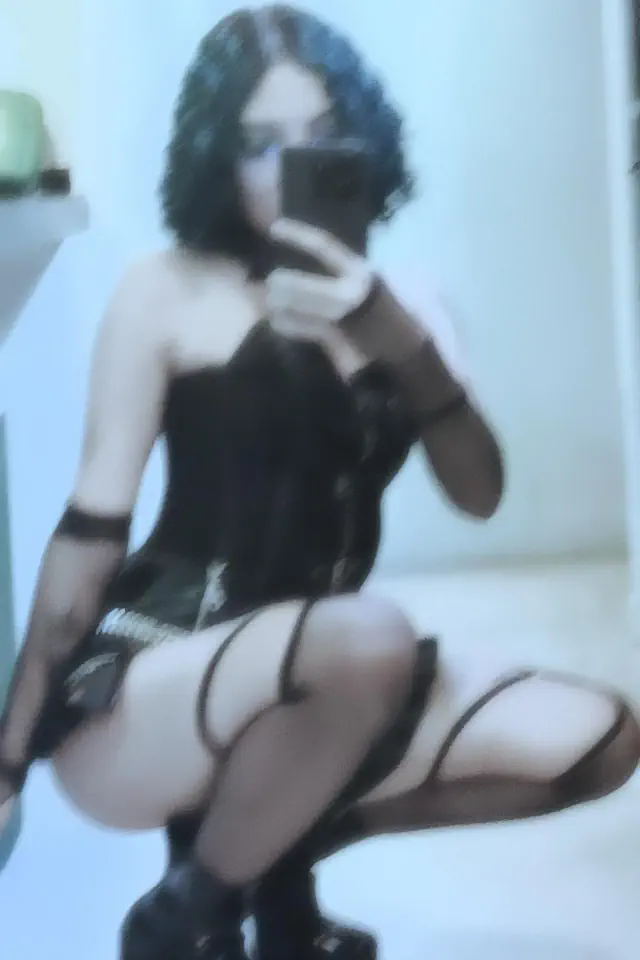 escort-media-957ba630-e379-4219-bec1-3811c87f45e4