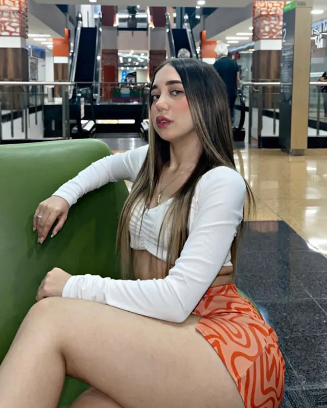 escort-media-95f28351-2430-44ae-9336-514e2aa56a78