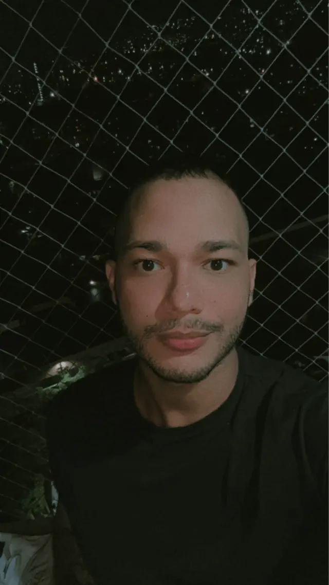 escort-media-96160781-2537-4bde-f3a9-a9eae4580800