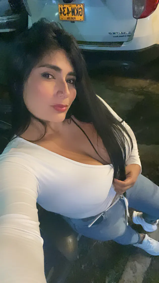 escort-media-961a72c1-7eca-4b69-b6d0-b78906fdeec6