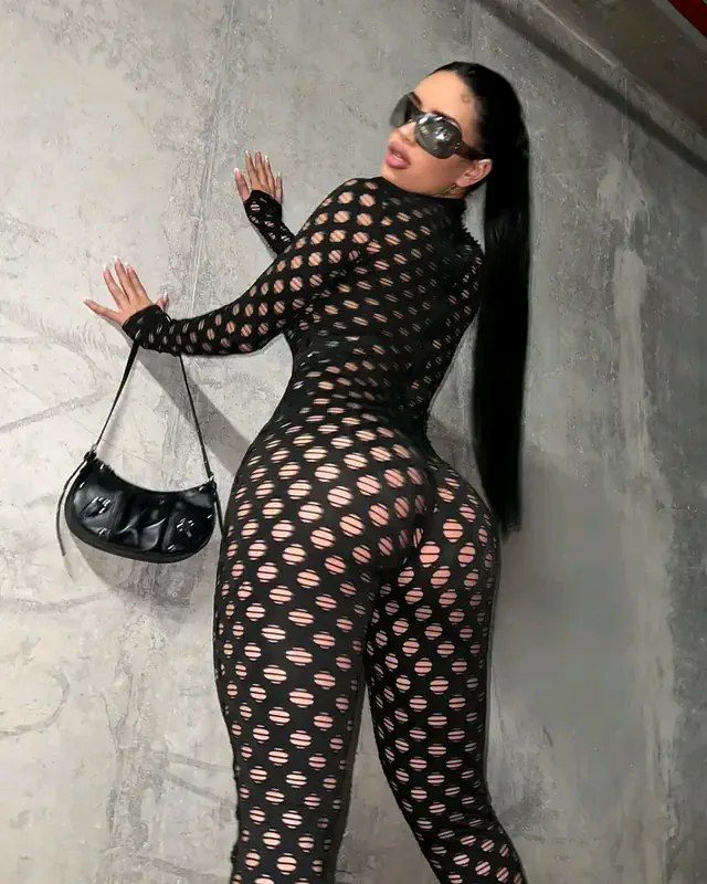 escort-media-9628ab18-9651-46c8-b838-112875a1d0a8