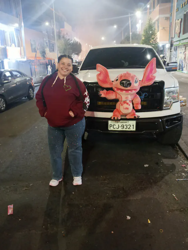 escort-media-9655f6aa-2eba-4244-955d-396945aa208a