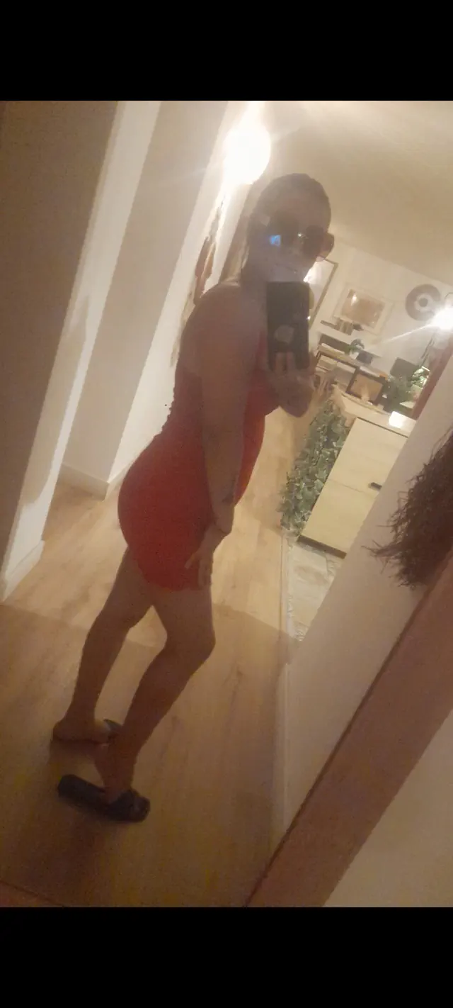 escort-media-966ec2d5-71c9-4aef-9a8a-3dbb9f484953