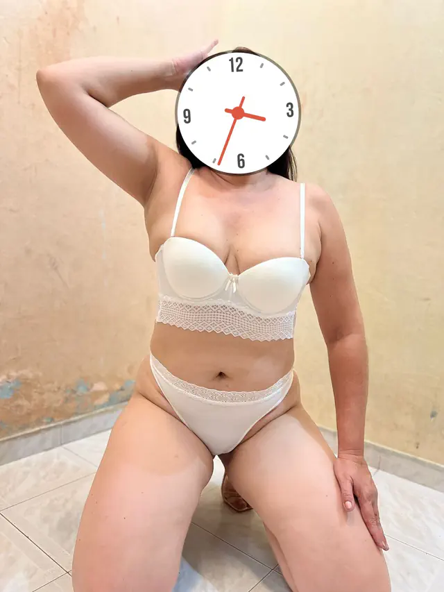 escort-media-967c222c-8d92-469c-a85e-9619fed6f9b1