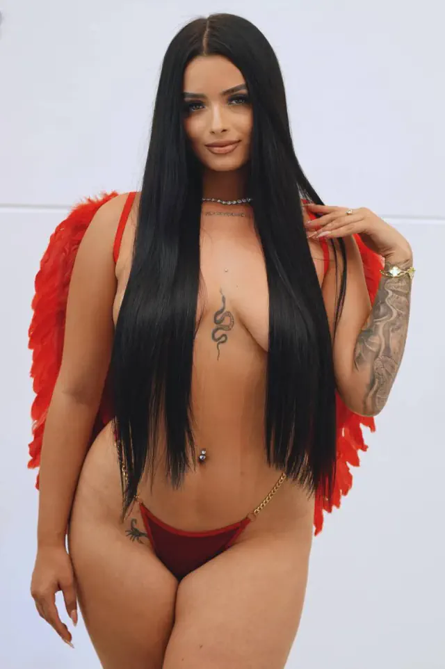 escort-media-969d2cb4-aff8-40fd-ae05-63980d80d325