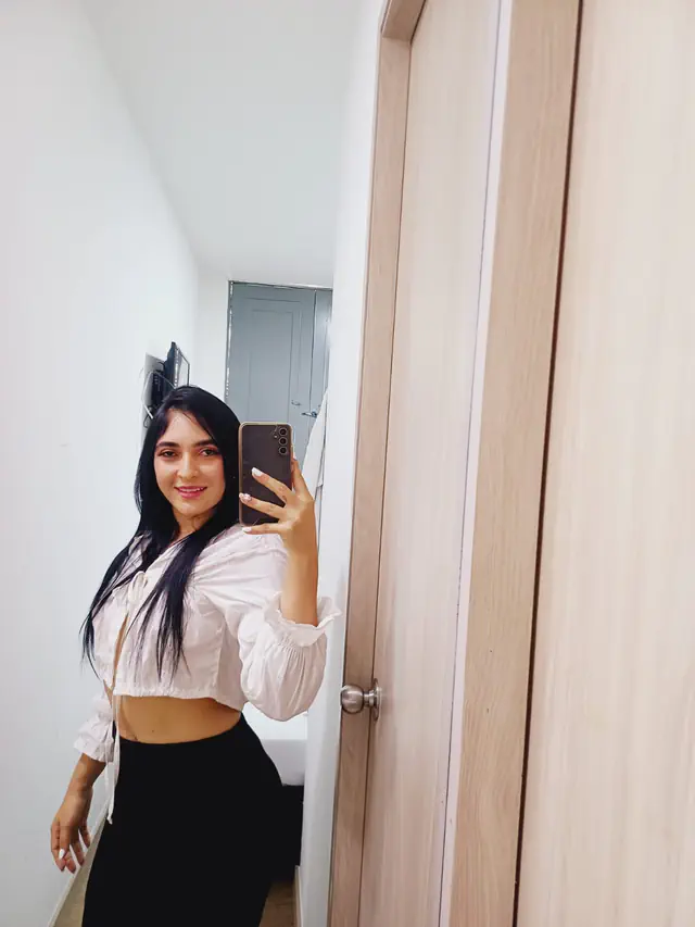 escort-media-9702a0d8-f7b4-4595-bb5a-16d514884c78