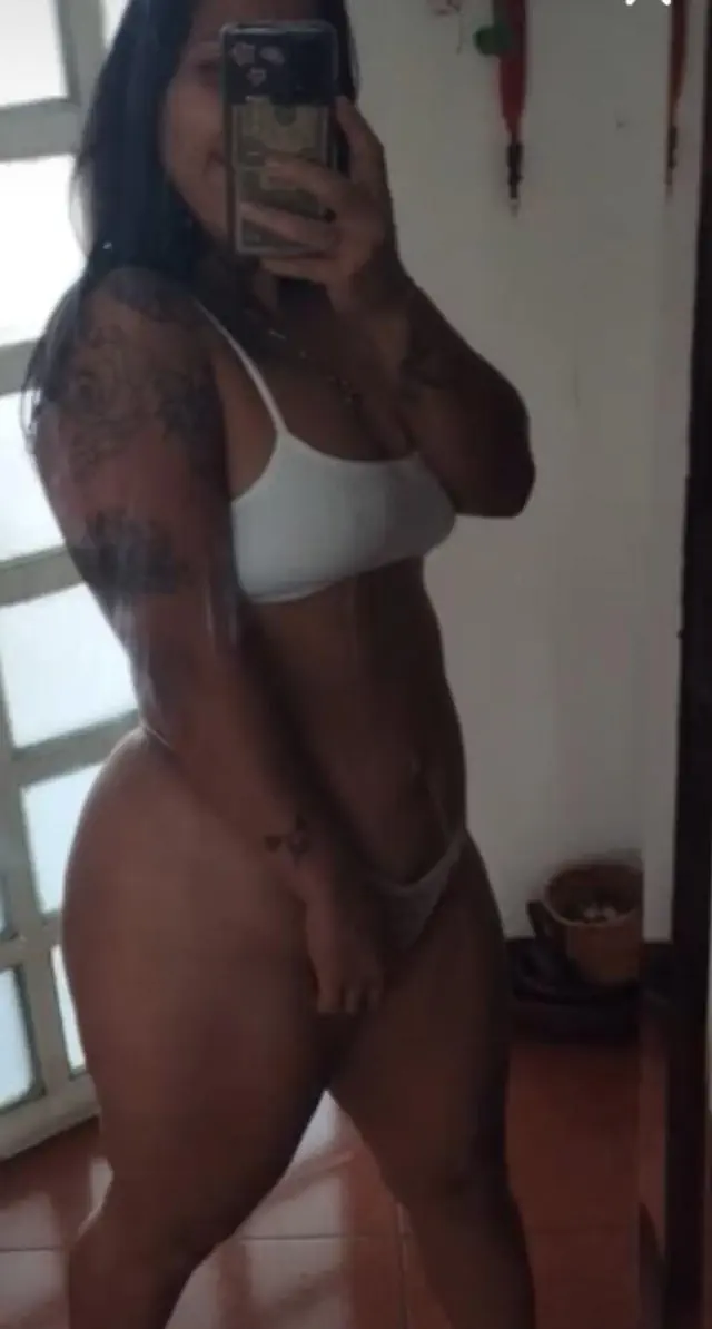 escort-media-9724f911-0081-43ef-a0a0-dadd5daf80f0