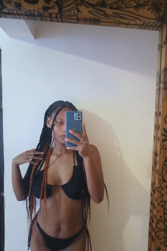 escort-media-97326441-7d2c-465c-a21b-5baaf493b63a