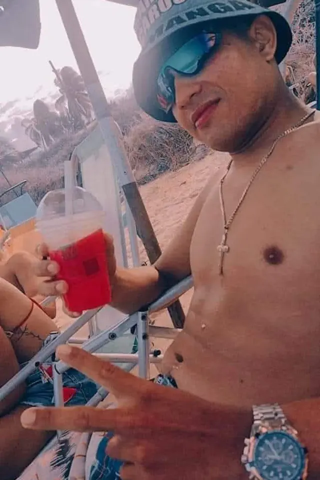 escort-media-97bd9721-6b5e-4696-8bc9-210eb6ce1dd3