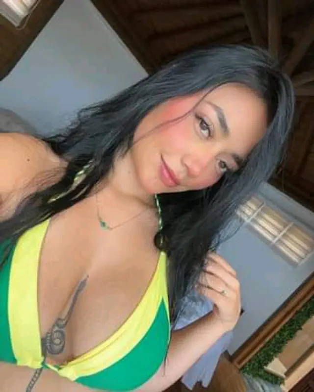 escort-media-984af396-a709-49f1-82ca-60f4e693c632