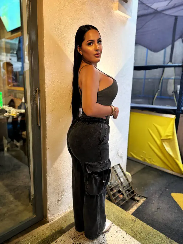 escort-media-98fbe191-ccfb-4040-9f41-af44c21f40c3