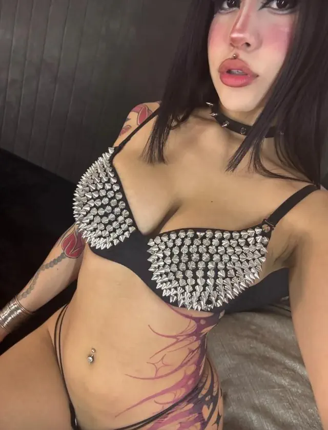 escort-media-9920b397-0103-4ae8-84a5-dae99a59bd64