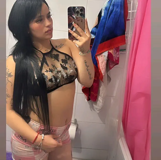 escort-media-99771051-1324-4b22-8f51-8a2b7eac123a