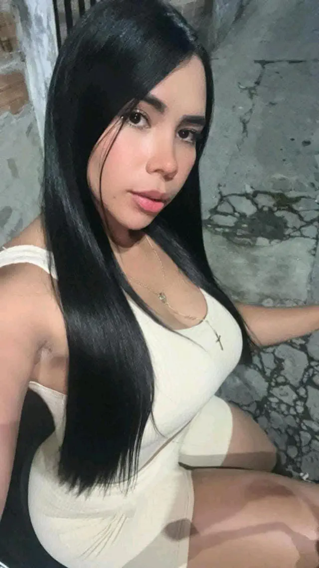 escort-media-99f4d860-ed36-4efe-a0be-0d1d847067da