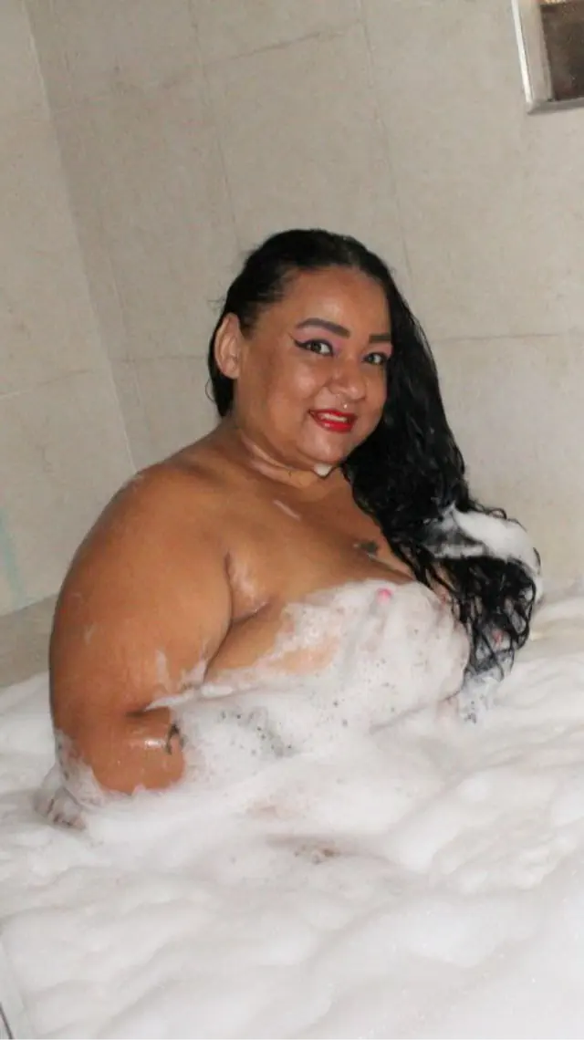 escort-media-9a066b1d-cd12-4042-a8b6-47f45b9d3e02