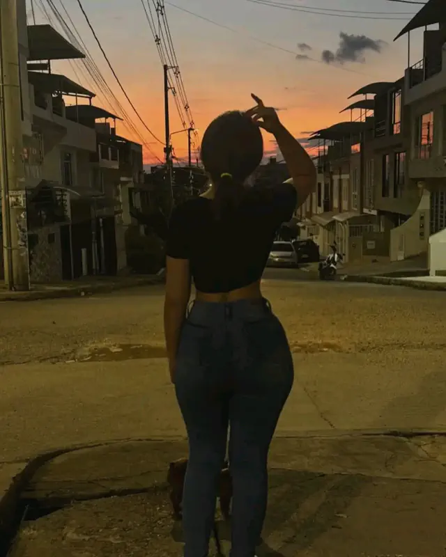 escort-media-9a0805fc-fbda-40b6-b2ef-7d6081ebb552