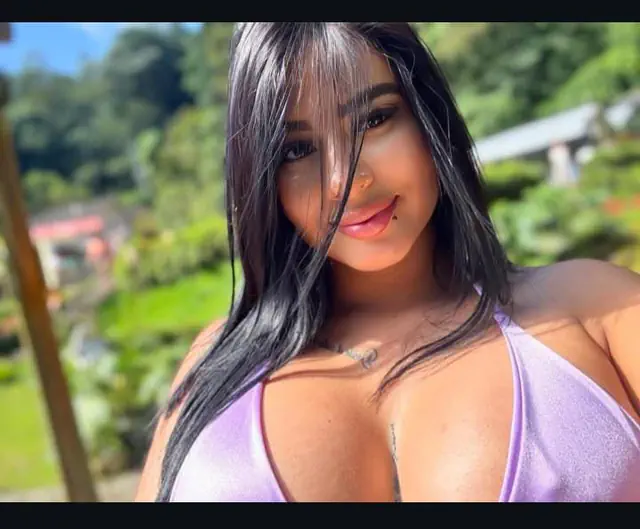 escort-media-9a4a6872-54f0-4afd-bcee-817bd13ee617