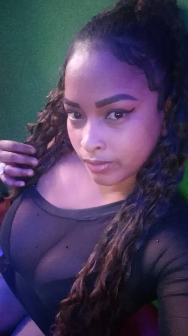 escort-media-9a5c1a18-eca7-4204-b0b6-0eb66c1141a8