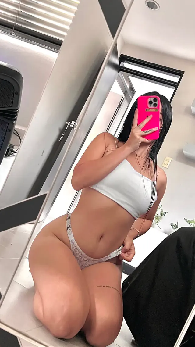 escort-media-9aeed931-ed2f-410d-9661-8d1e22f451b6