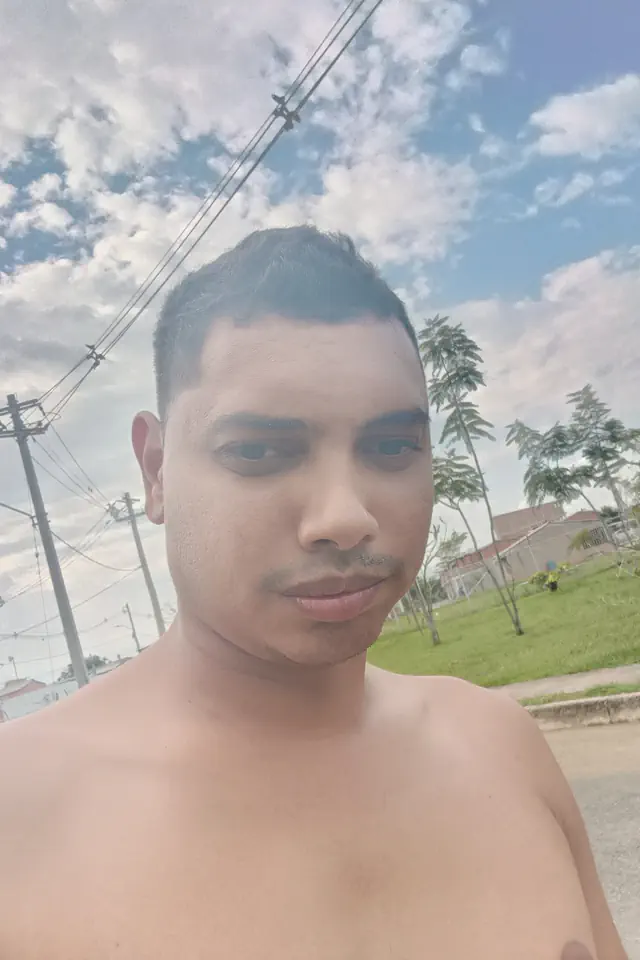 escort-media-9b9f3810-af2e-45a1-8e73-5ca5190a8b95