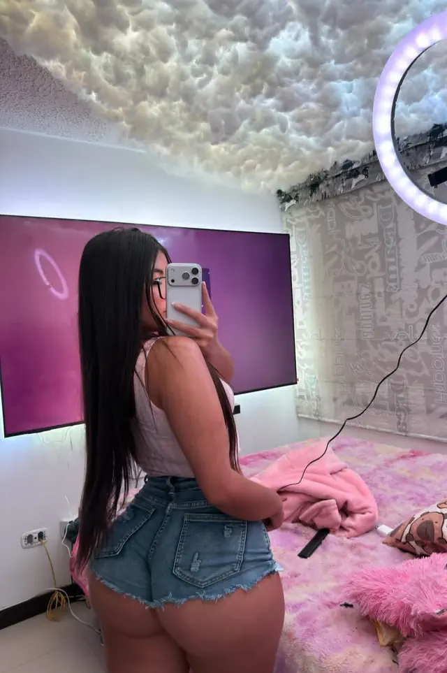 escort-media-9bb4a35b-f693-42ba-9495-d9587d6d4058