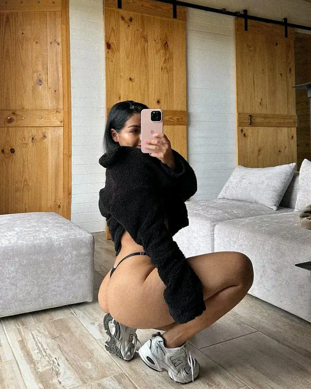 escort-media-9c1e0958-9d23-4137-ad89-239dde911f73