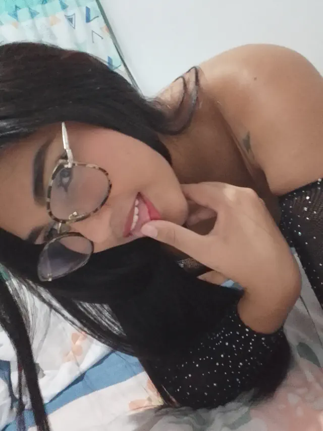 escort-media-9c2e2def-2351-4c18-ad47-89be56d31ff4