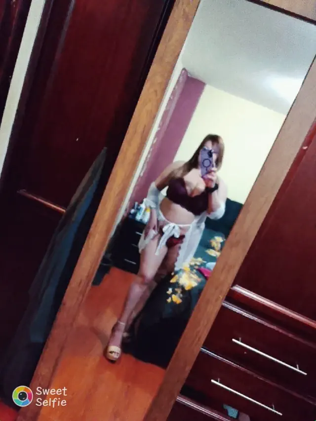 escort-media-9dee54ff-44b7-4d8d-9c72-a38e8c310345
