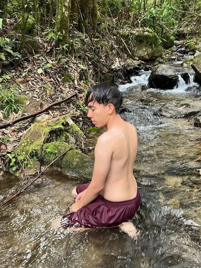 escort-media-9e341d8a-e541-44b3-81e6-cc6a4e2ca17b