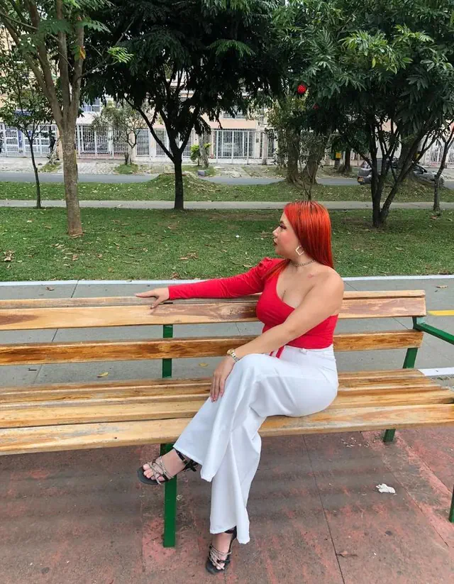 escort-media-9e6fedb3-cc3b-4f19-a710-695825222177