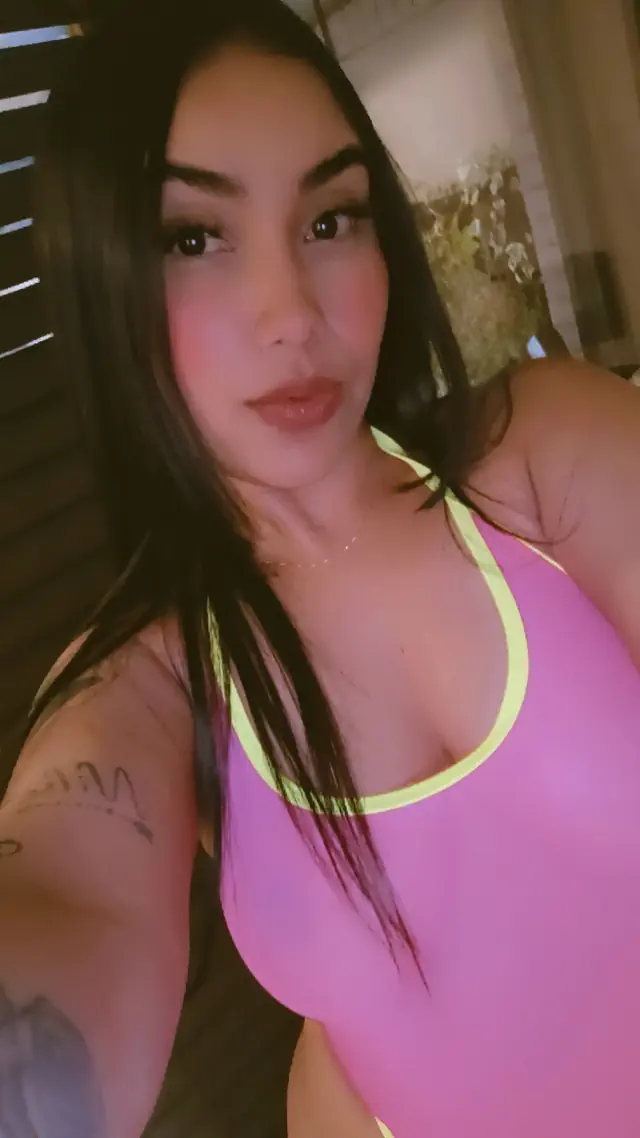 escort-media-9ecb1844-0034-4d61-8a9c-f806b1191bf2