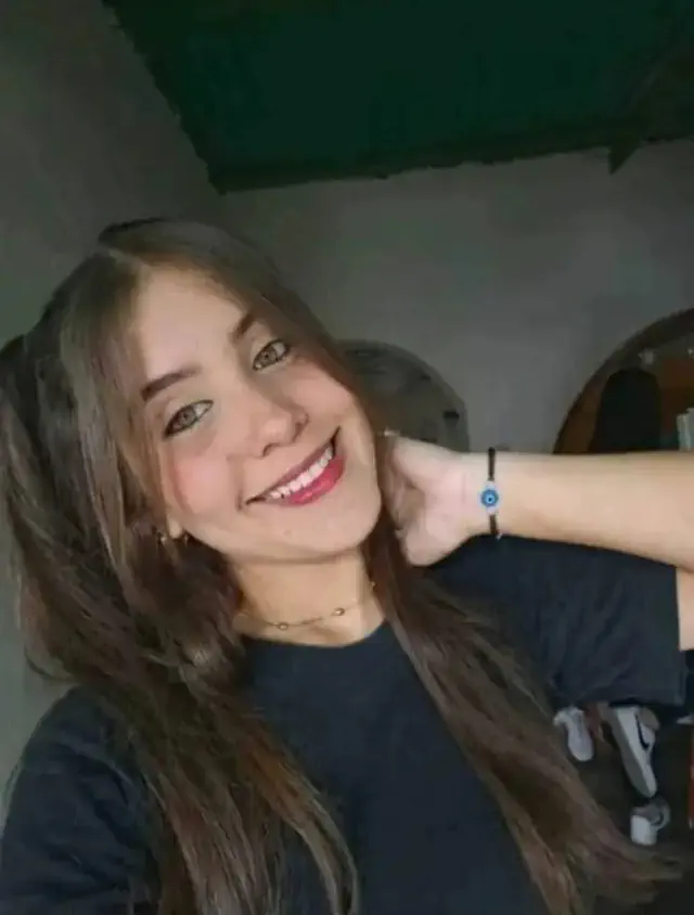 escort-media-9fe9e51f-e2e8-40e0-877e-525268d3cfed