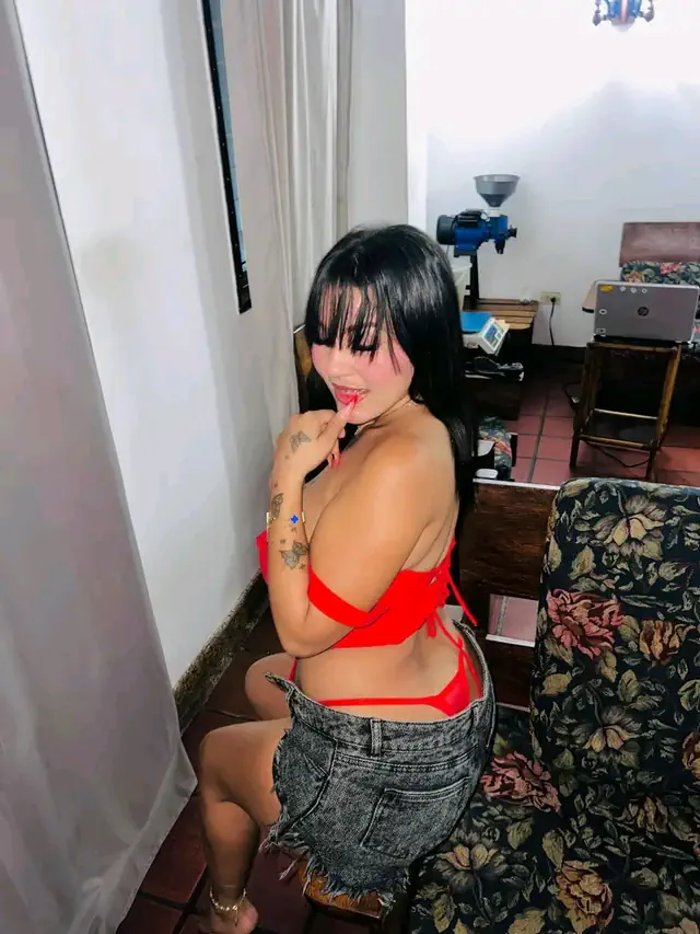 escort-media-a01834c7-8445-4677-9bd0-39d4975d11aa