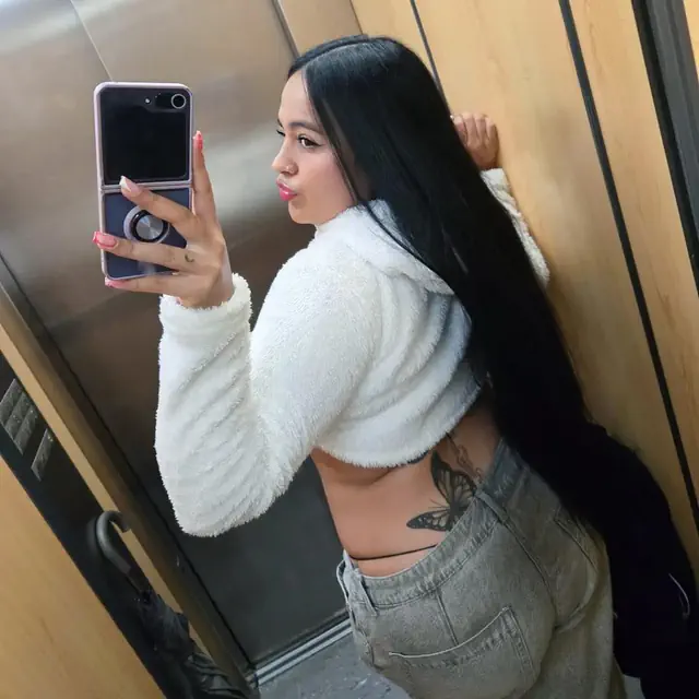escort-media-a01b5bae-d932-4867-8e0e-bd65a110a48c