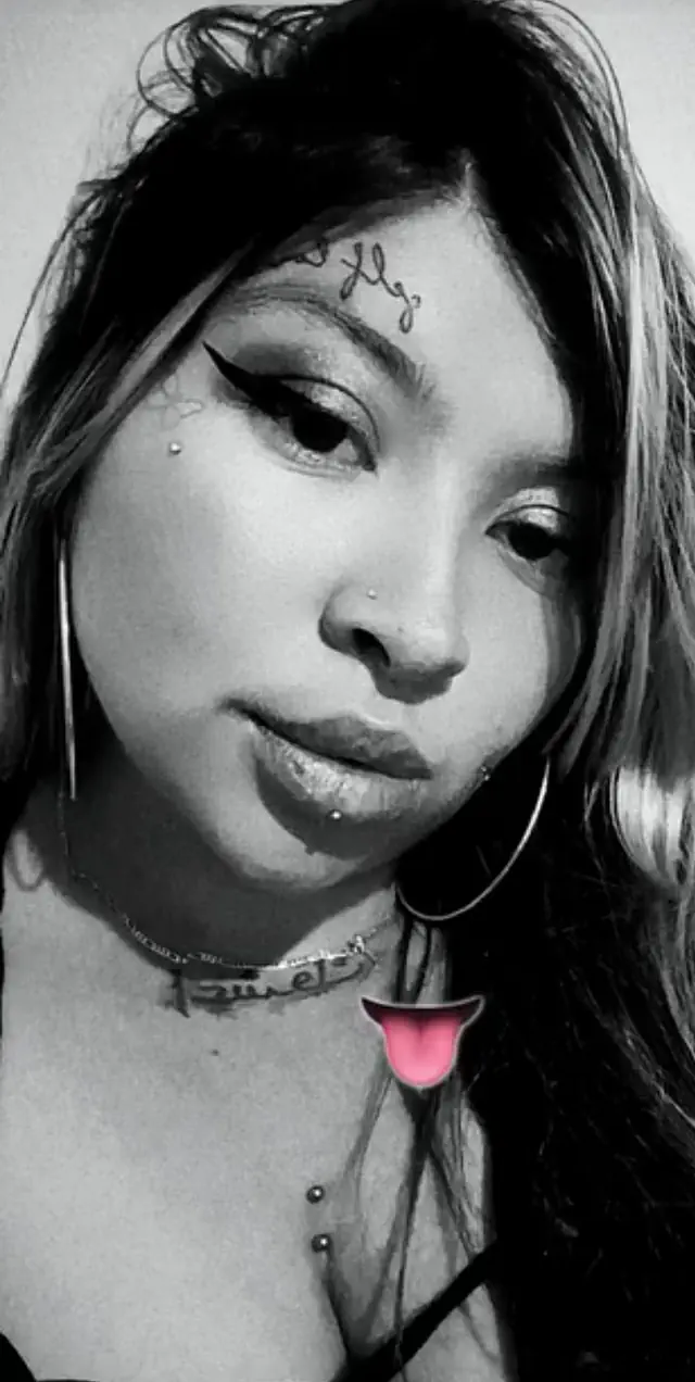 escort-media-a0f918f6-1f32-4843-a917-83a8d393ac9c