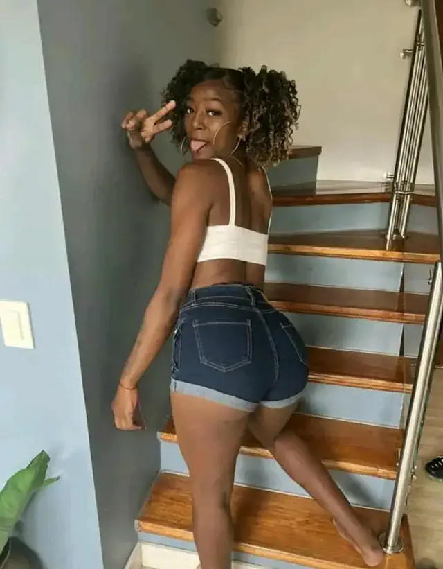 escort-media-a25db403-2861-475a-af78-7fa89dab17dc