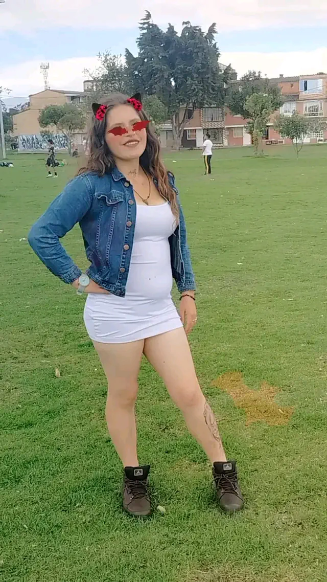 escort-media-a28515ed-f4b0-46f8-b487-7f9d4b580bdd