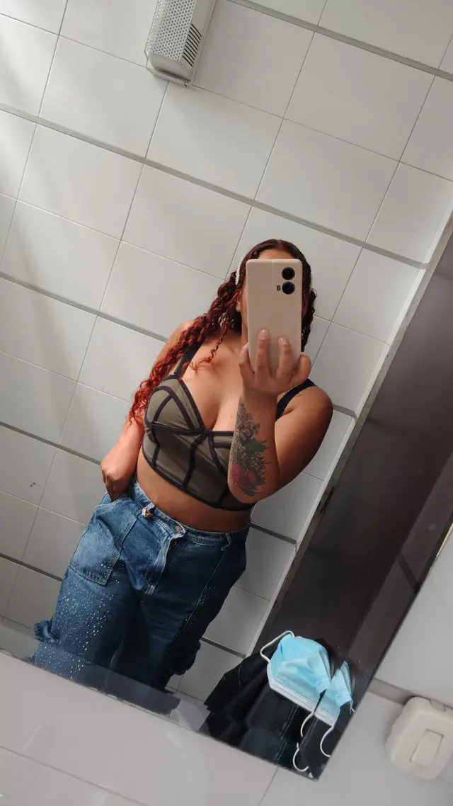 escort-media-a322b0c1-15a3-4b73-8155-2eea3ef17844