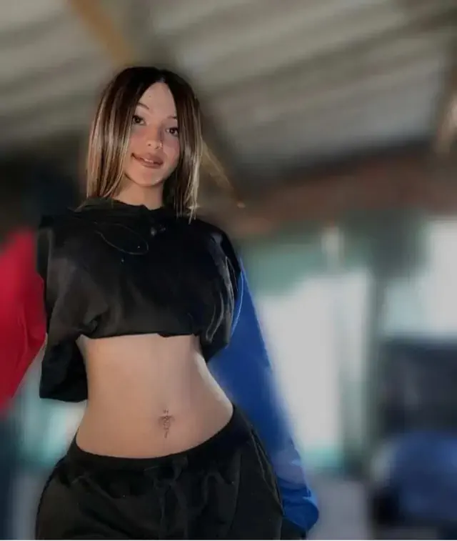 escort-media-a332b8dc-49f5-4486-9eb9-00d5c0ebbe0b